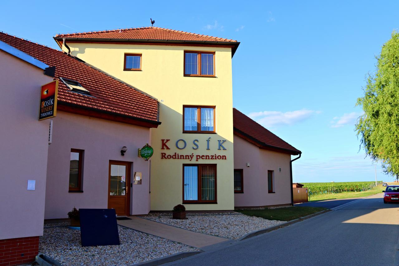 Penzion Kosik Tvrdonice Exterior photo